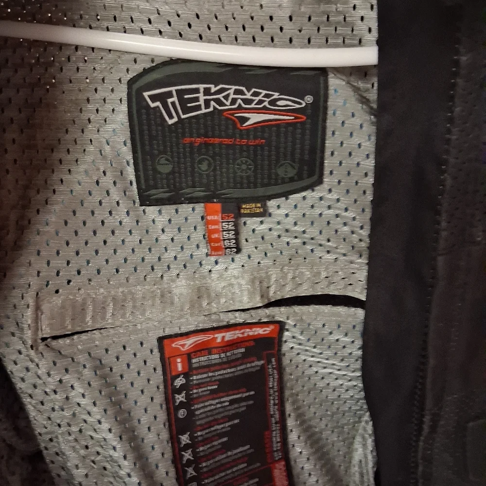 Teknic Tasc Black.Motorcycle Jacket XL Size 52 Leather